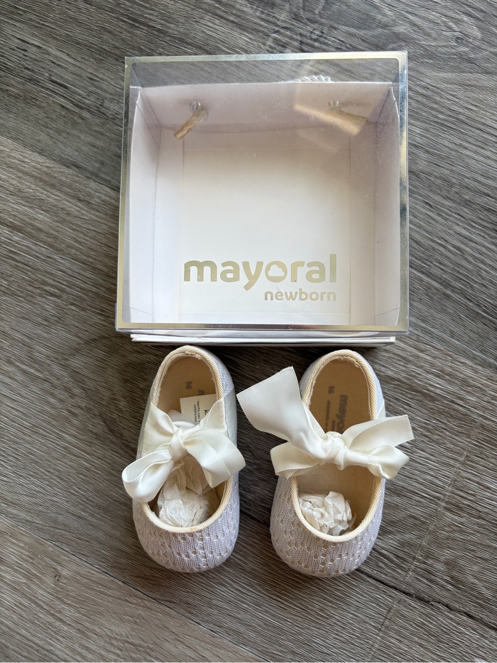 Mayoral Cream Newborn Bow Knit Baby Shoes